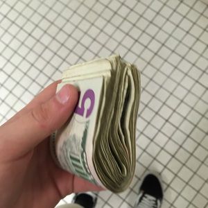 Meet your Posher, Hunter